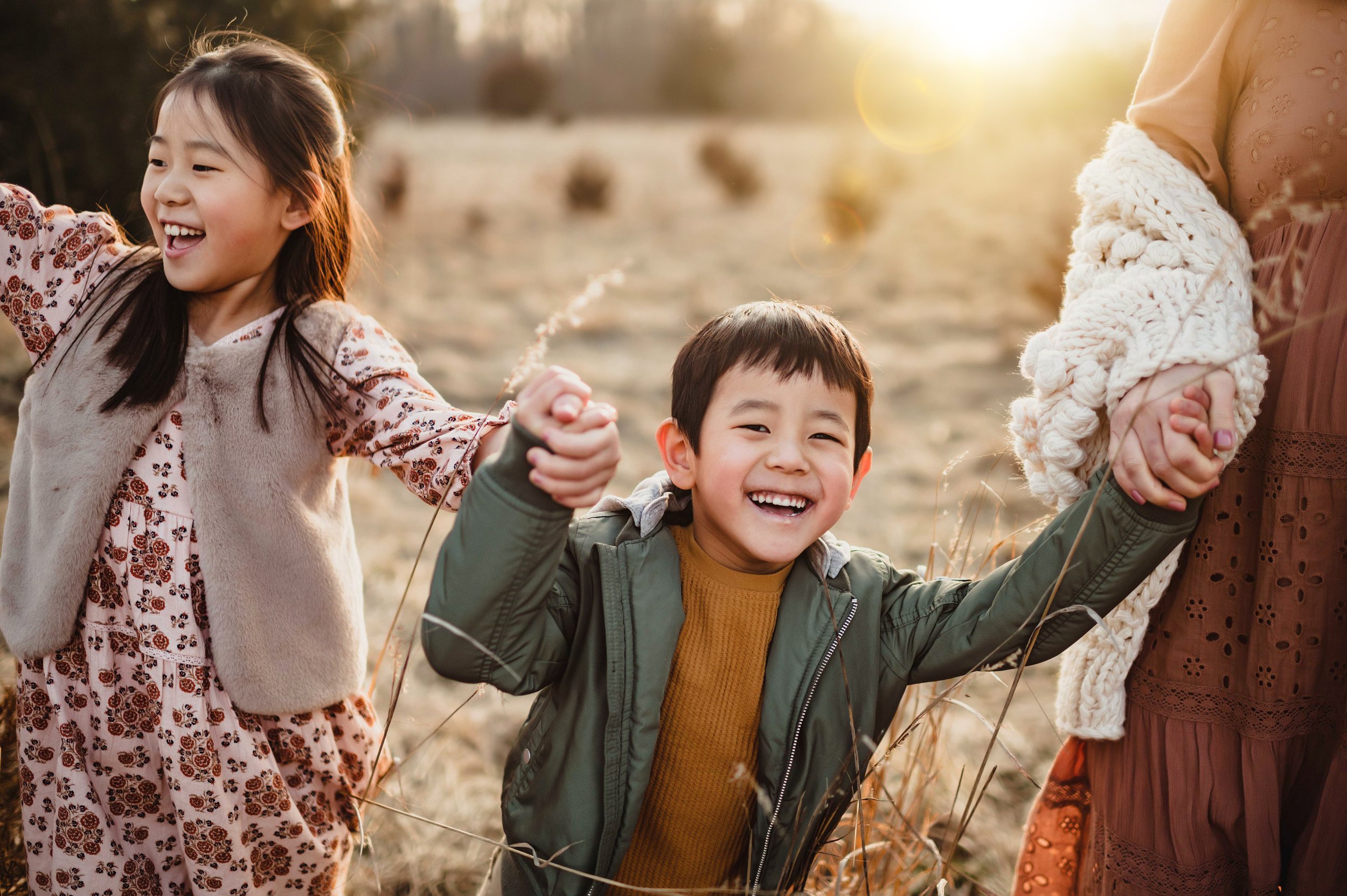 4 TIPS for Shooting a Midwest Family Session in the WINTER - Kelly McPhail Photography