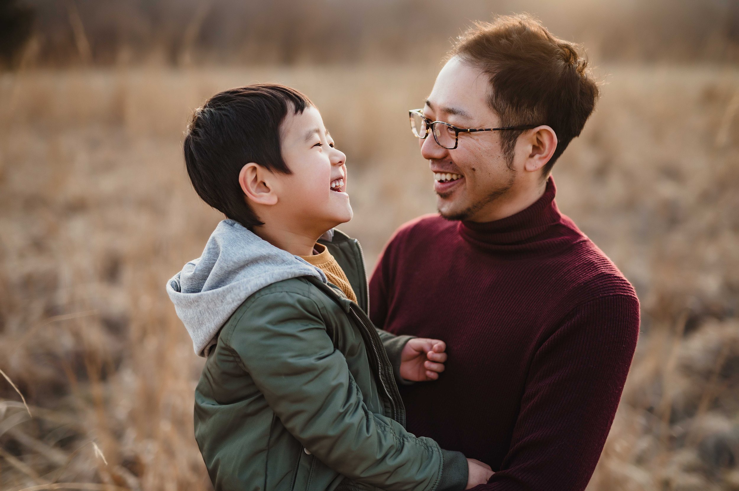 4 TIPS for Shooting a Midwest Family Session in the WINTER - Kelly McPhail Photography