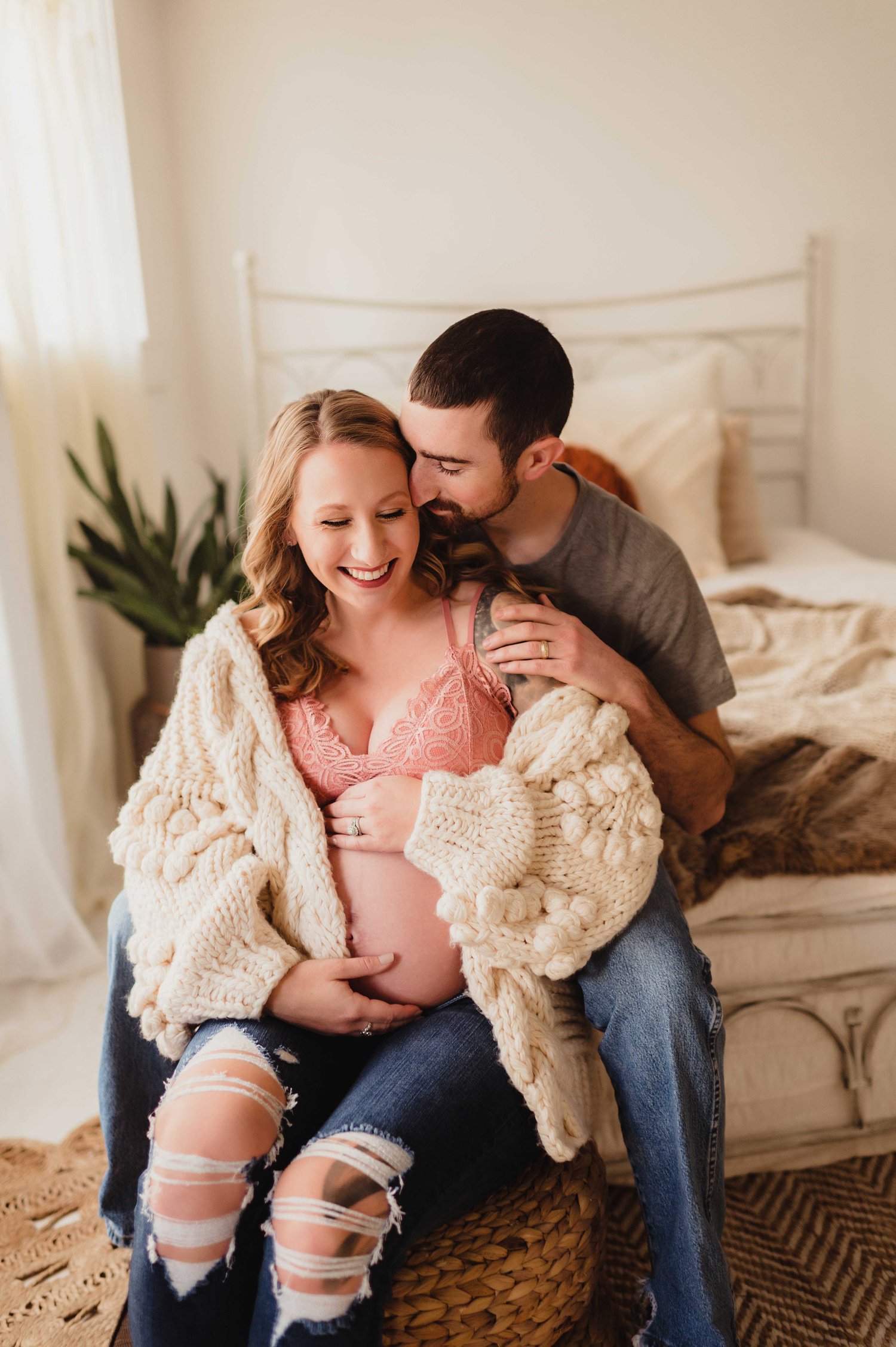 cozy maternity session vibes Lafayette Indiana