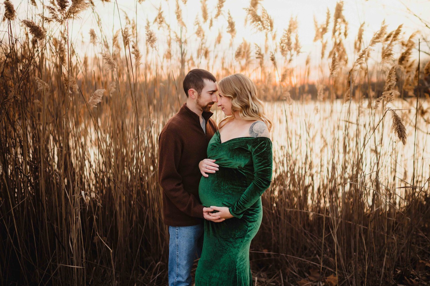 Fairfield Lakes Park Maternity Session in Lafayette Indiana at sunset