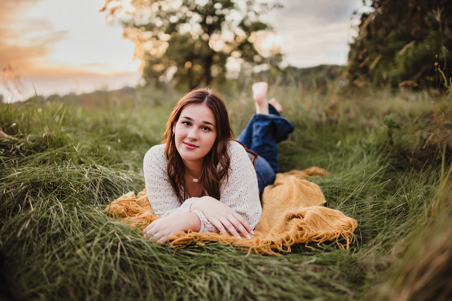 Ella's Senior Photos - Kelly McPhail Photography