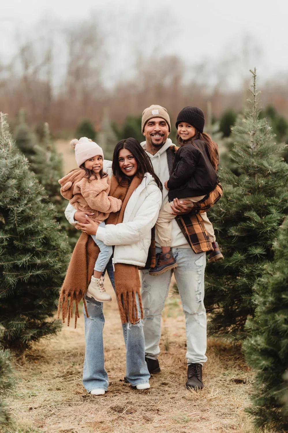 Christmas Tree Farm Session - Kelly McPhail Photography