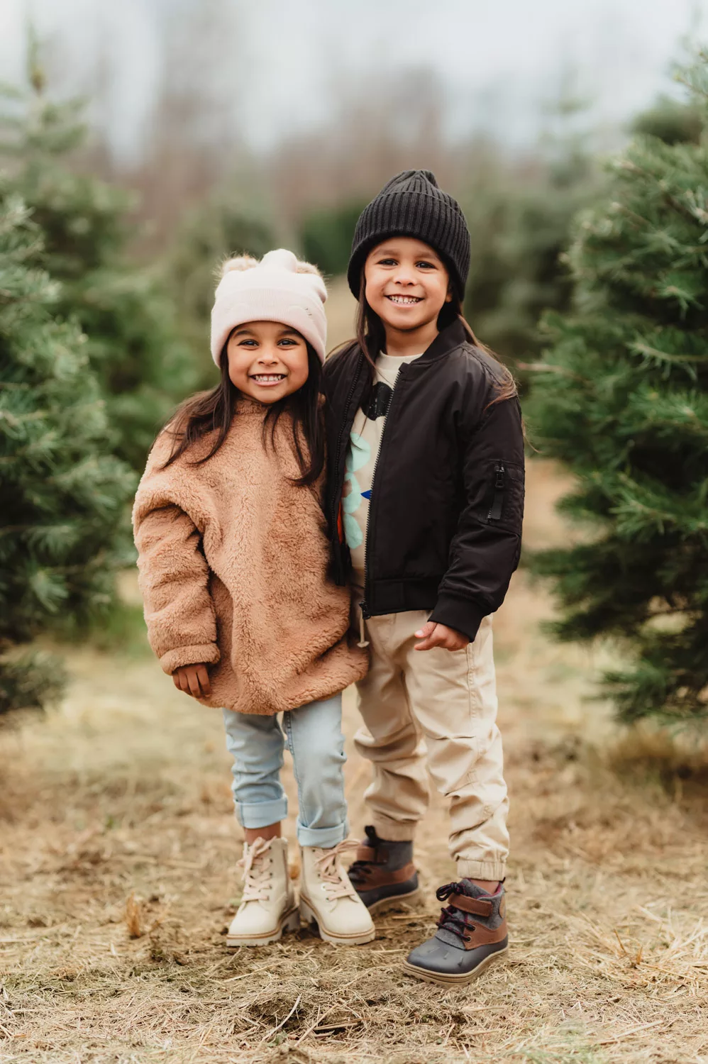 Christmas Tree Farm Session - Kelly McPhail Photography