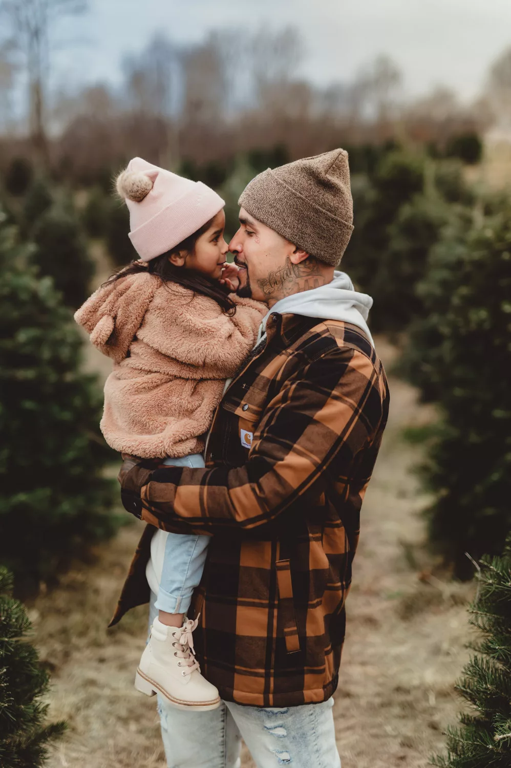 Christmas Tree Farm Session - Kelly McPhail Photography