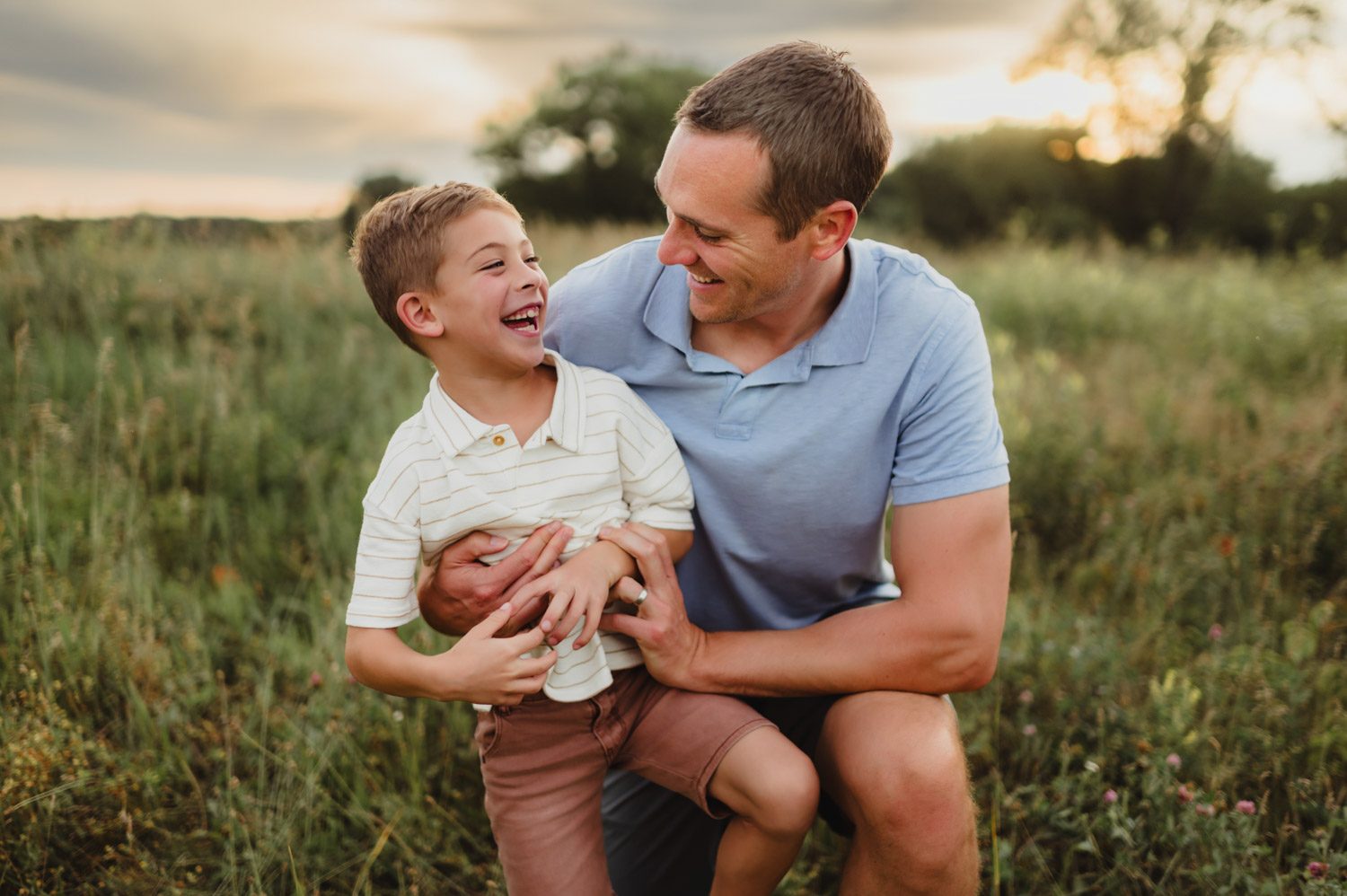 Color Theory: Styling Outfits for Family Photos - Kelly McPhail Photography