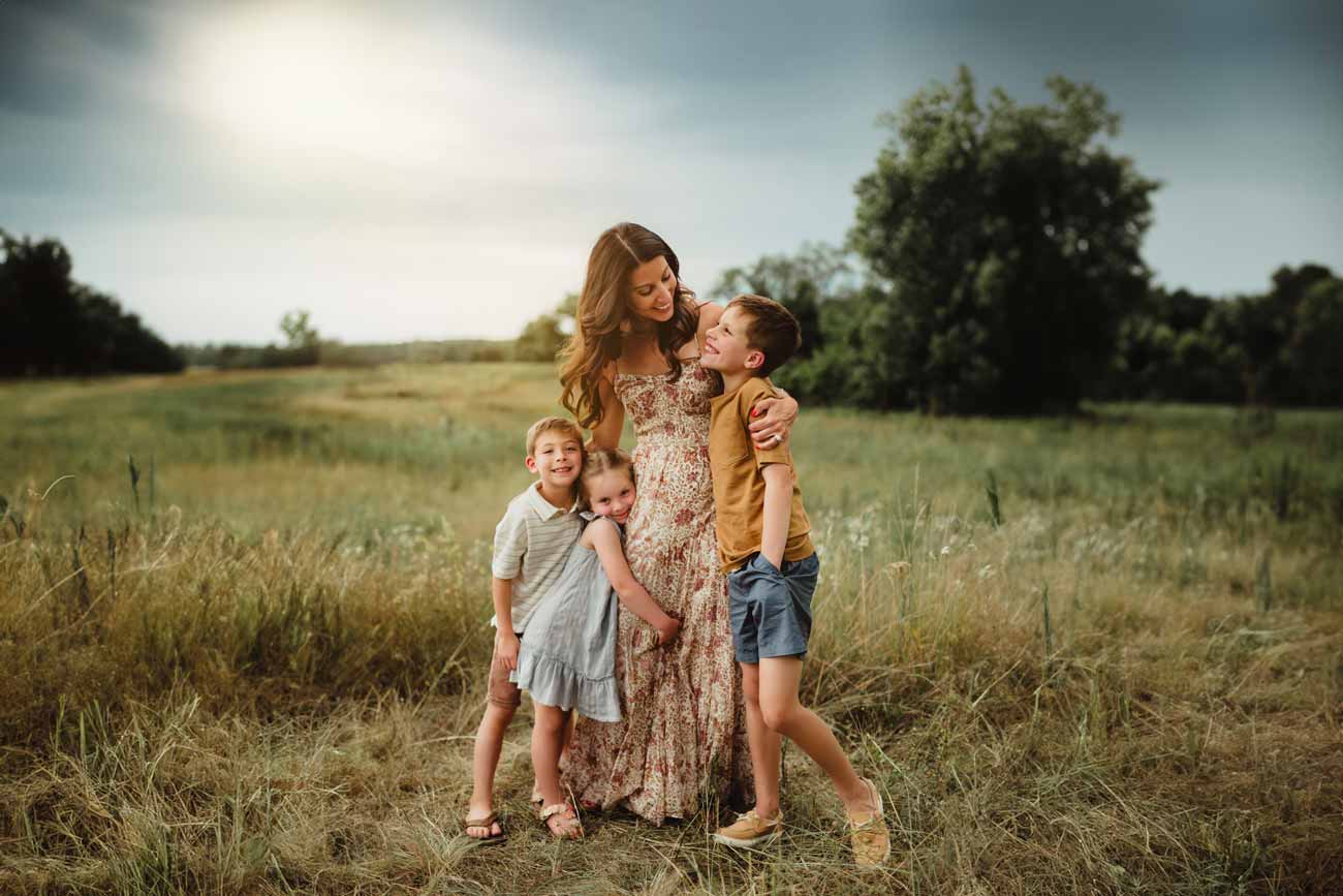 Color Theory: Your Secret Weapon for Family Photo Outfits - Kelly McPhail Photography