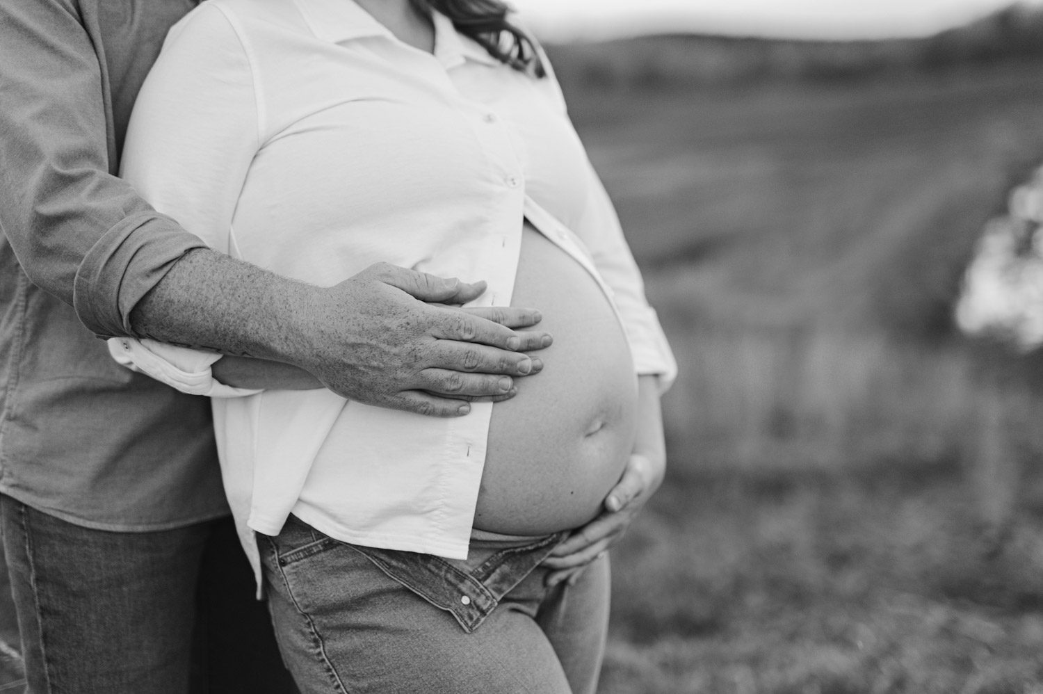 Expecting Baby #2: Golden Hour Maternity Photos in Greensboro-Greensboro maternity photos Expecting Baby #2: Golden Hour Maternity Photos in Greensboro - Kelly McPhail Photography