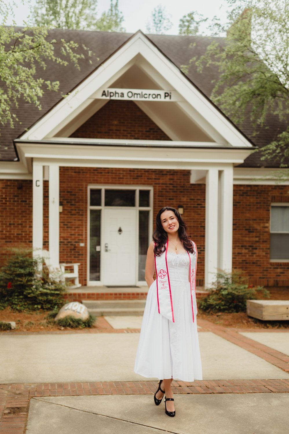 Graduation Photos at Elon University: Celebrating Amelia's Big Moment-Graduation Photos at Elon University Graduation Photos at Elon University: Celebrating Amelia's Big Moment - Kelly McPhail Photography