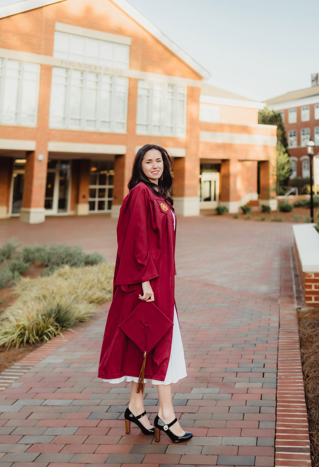 Graduation Photos at Elon University: Celebrating Amelia's Big Moment-Graduation Photos at Elon University Graduation Photos at Elon University: Celebrating Amelia's Big Moment - Kelly McPhail Photography