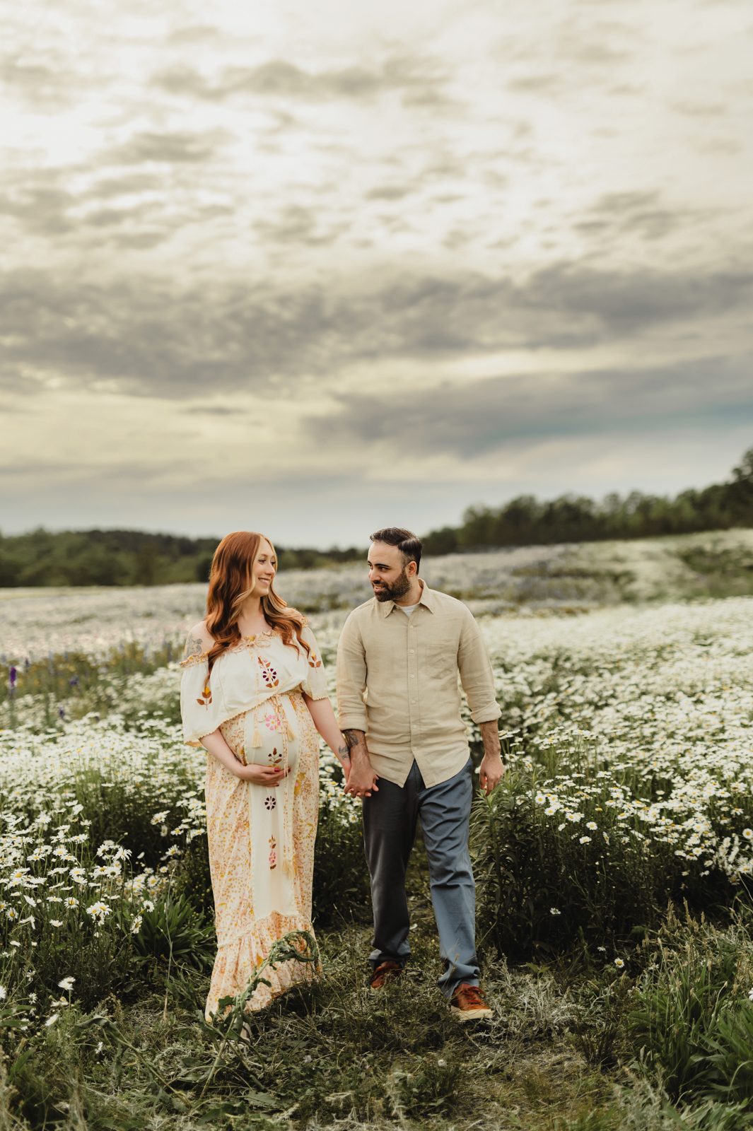 When to Take Maternity Photos (And Why It Matters!)-When to Take Maternity Photos When to Take Maternity Photos (And Why It Matters!) - Kelly McPhail Photography