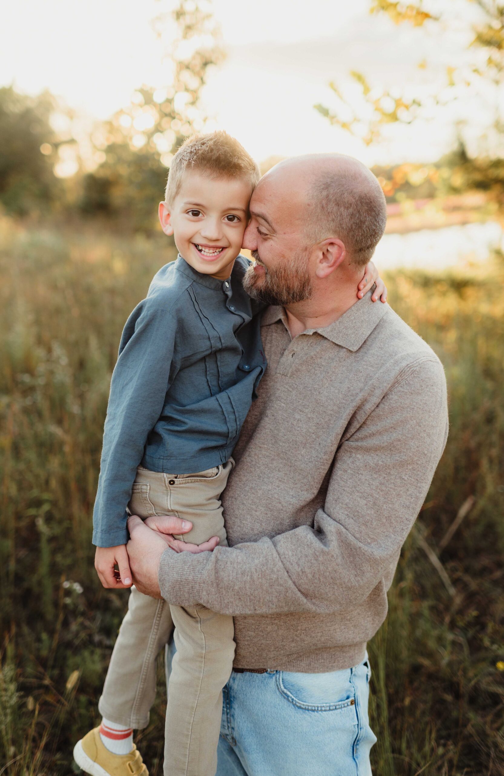 Why Neutral Fall Family Outfits Just Work (And Look Gorgeous on Your Walls) - Kelly McPhail Photography