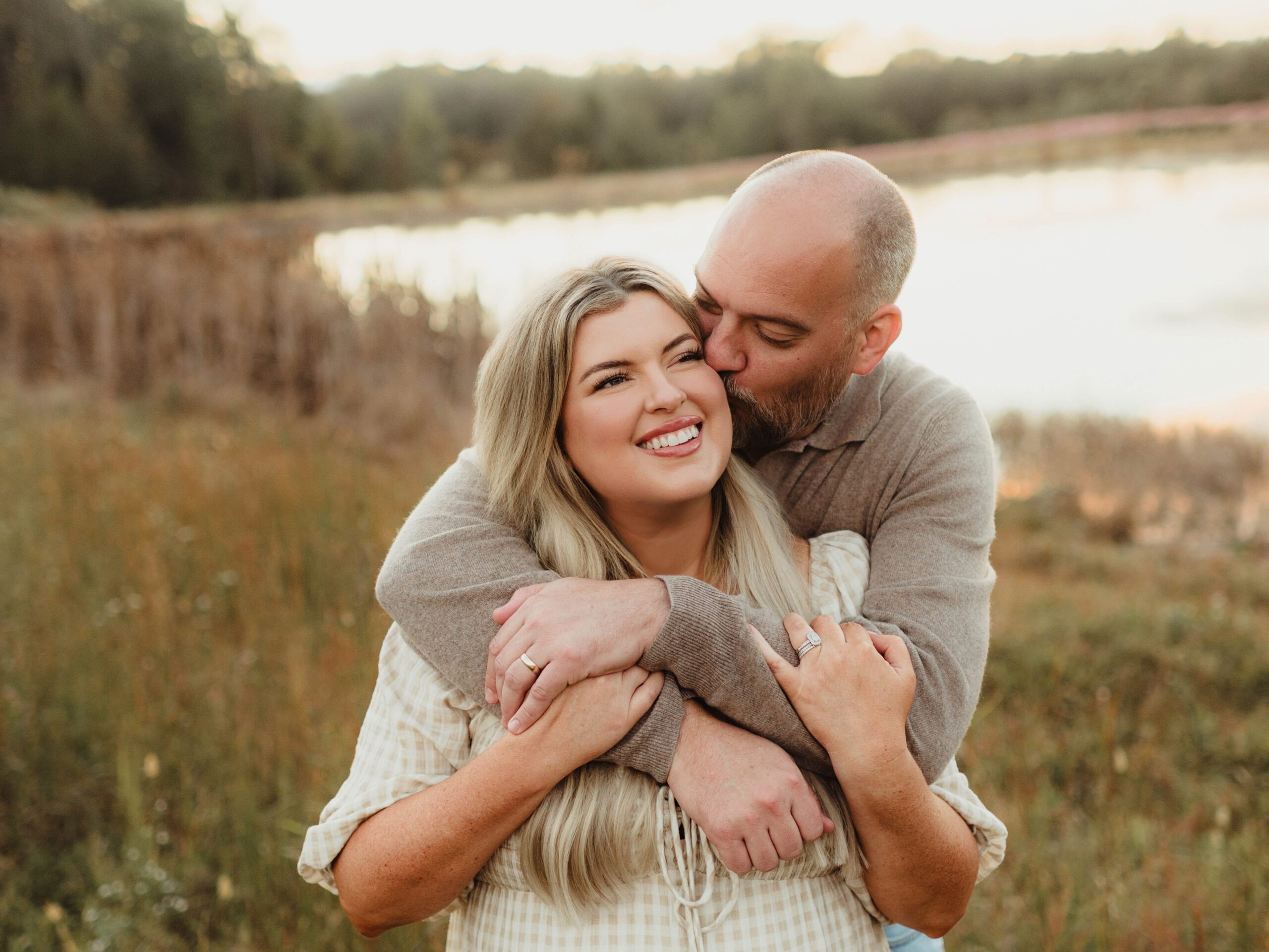 Why Neutral Fall Family Outfits Just Work (And Look Gorgeous on Your Walls) - Kelly McPhail Photography