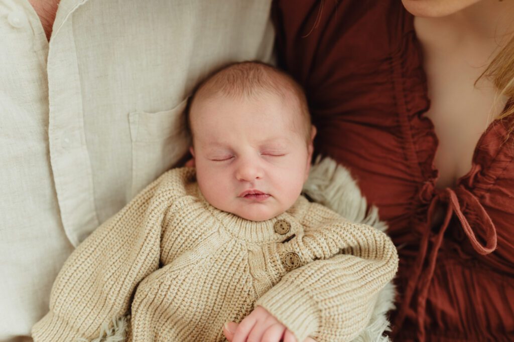 What to Wear for Your Greensboro Newborn Session (And Why You Might Not Need to Shop at All) - Kelly McPhail Photography