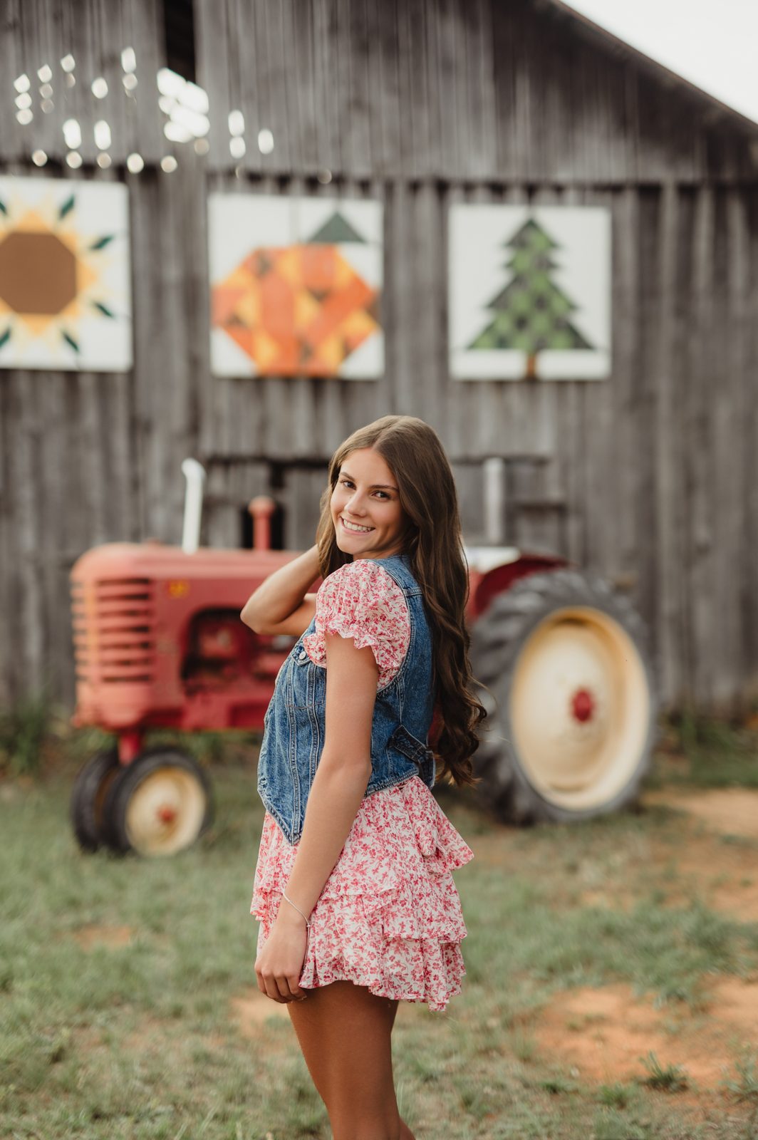 Cowboy Boots and Golden Hour: A Greensboro Senior Session - Kelly McPhail Photography